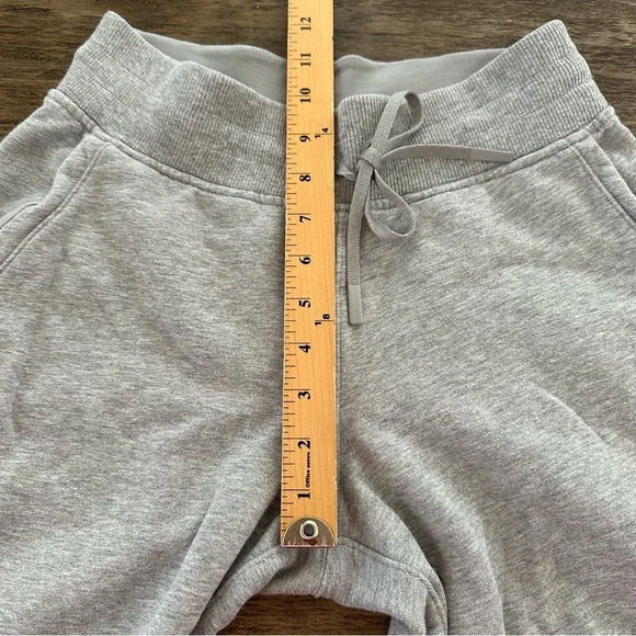 Lululemon size 4 Gray Warm Down Jogger Sweatpants Cotton Terry Mid Rise Joggers - Picture 8 of 8